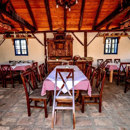 Srpsko Andrejevo Selo Мотель